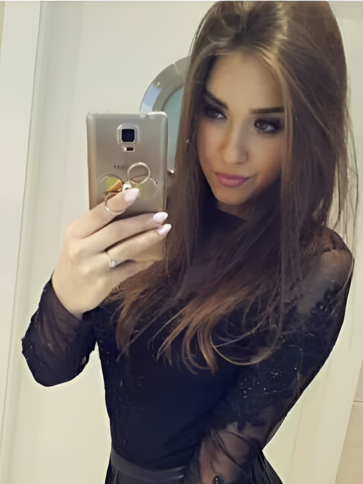 Аврора привлекальеная девушка из Богородицк цена от 1500 руб