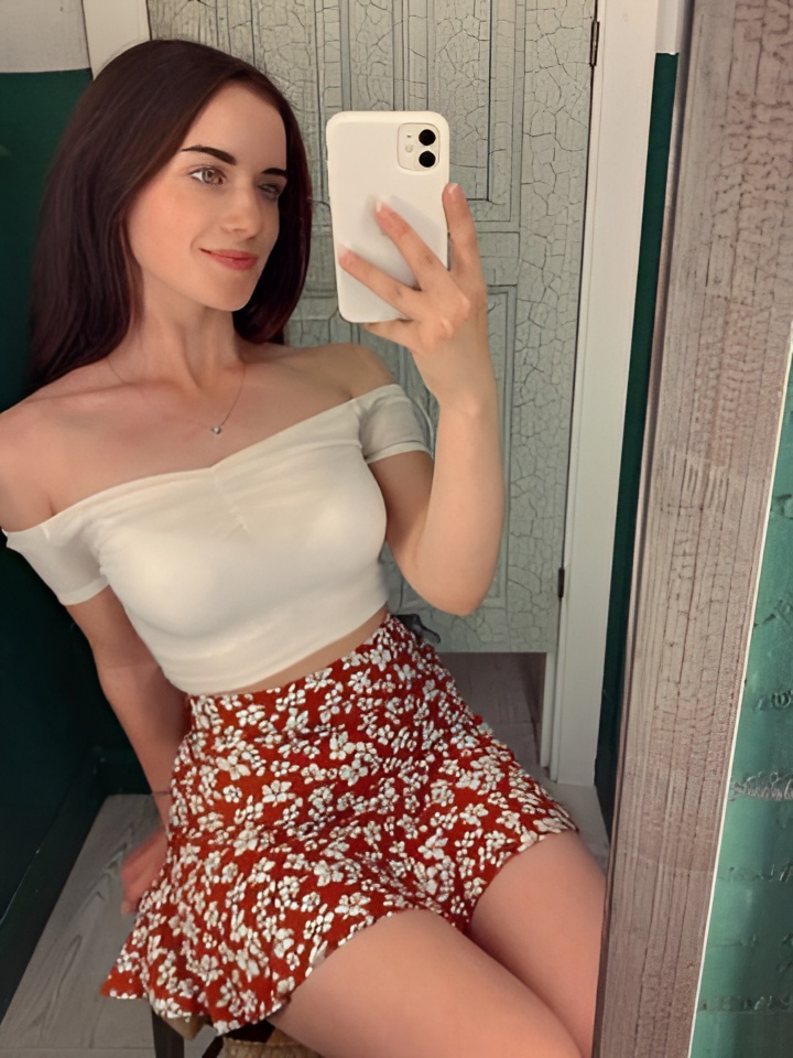 Ядвига привлекальеная девушка из Богородицк цена от 4000 руб