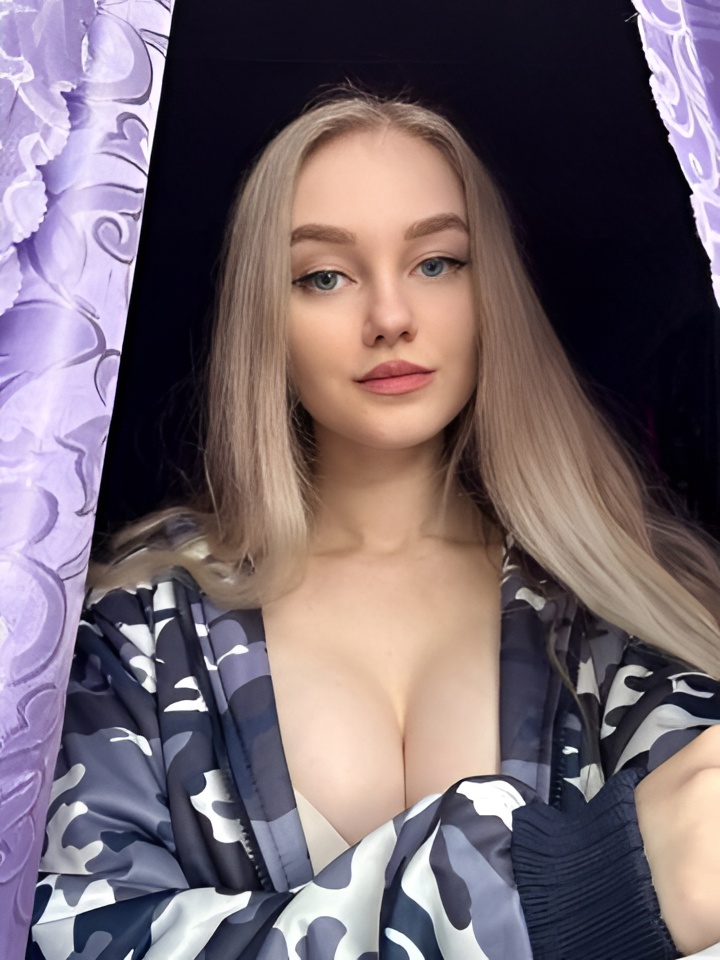 Ярослава привлекальеная девушка из Богородицк цена от 2500 руб