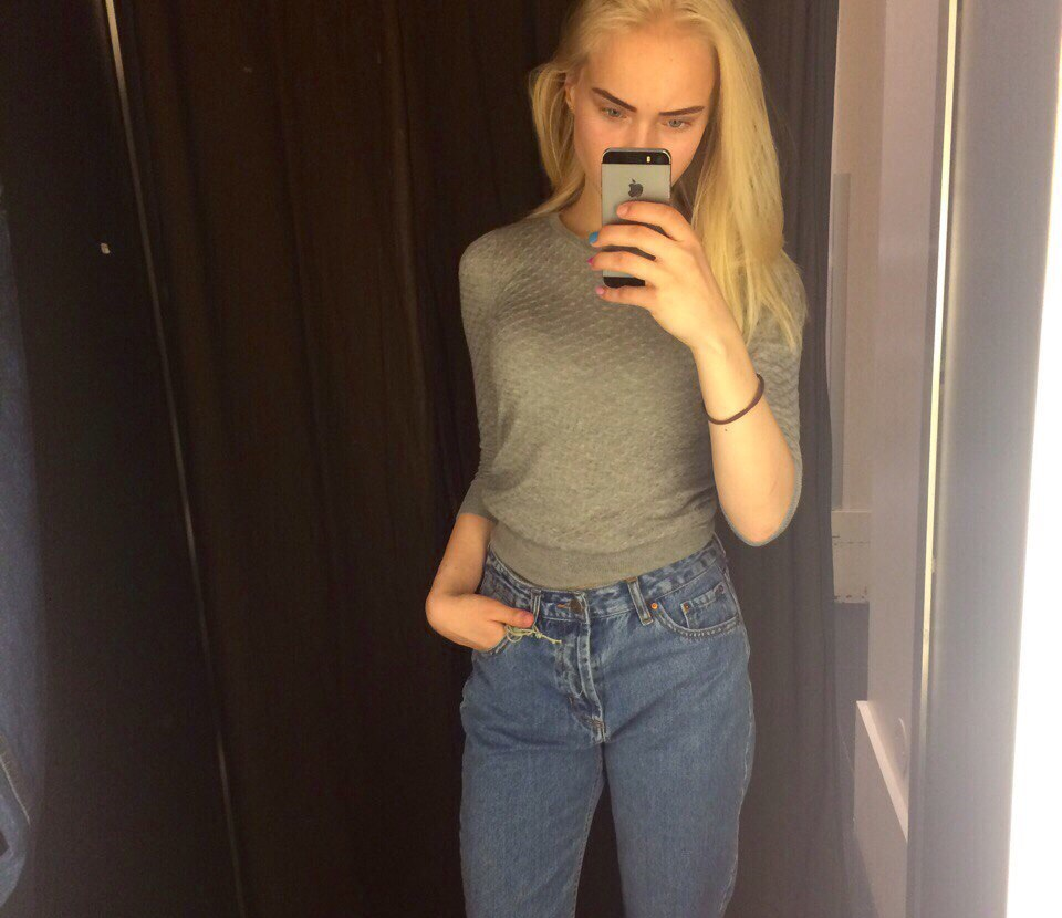 Есения привлекальеная девушка из Богородицк цена от 3000 руб