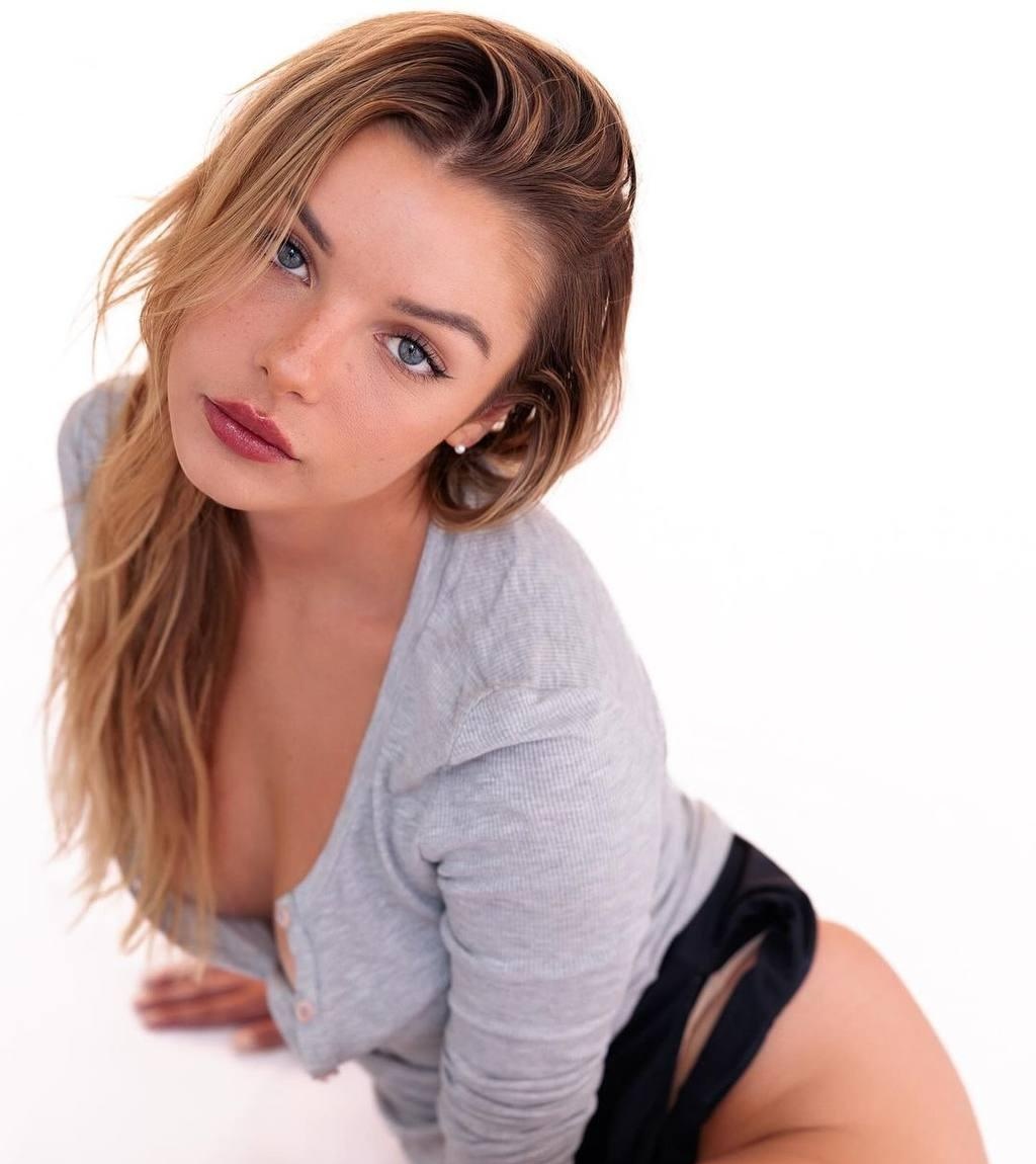 Индивидуалка Оля, доступна для личного знакомства от 6000 руб