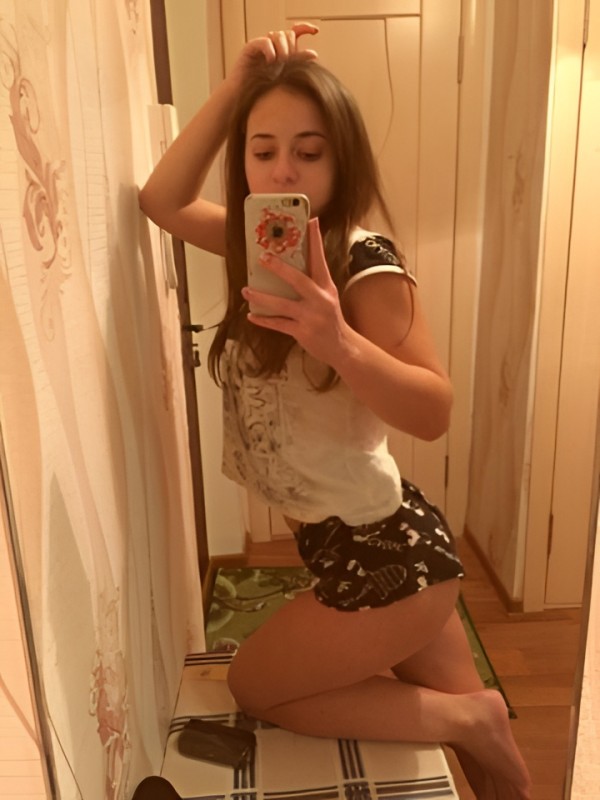 Гелена привлекательная девушка из Богородицк цена от 10000 руб